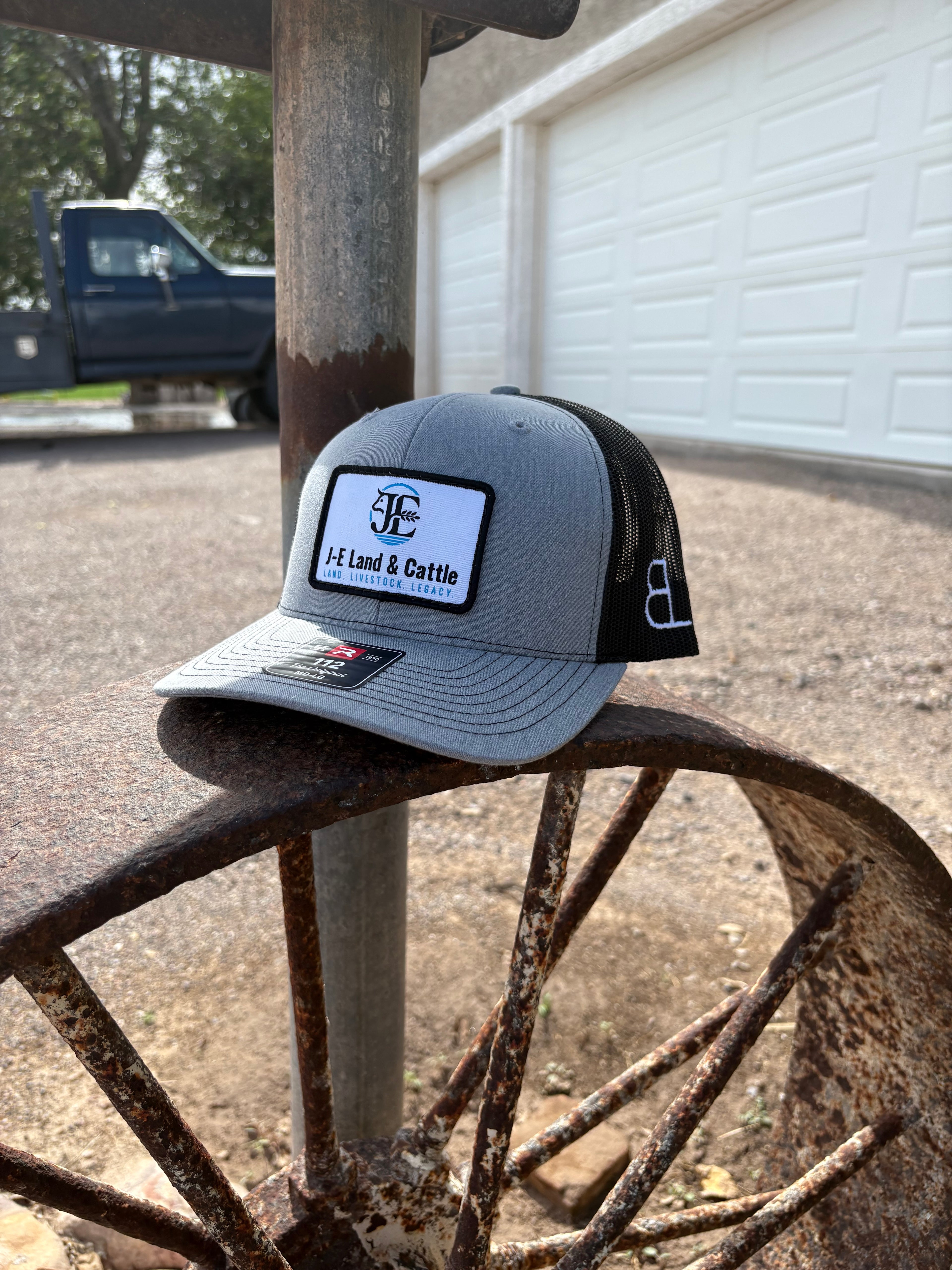 Rugged Grey Richardson Snapback